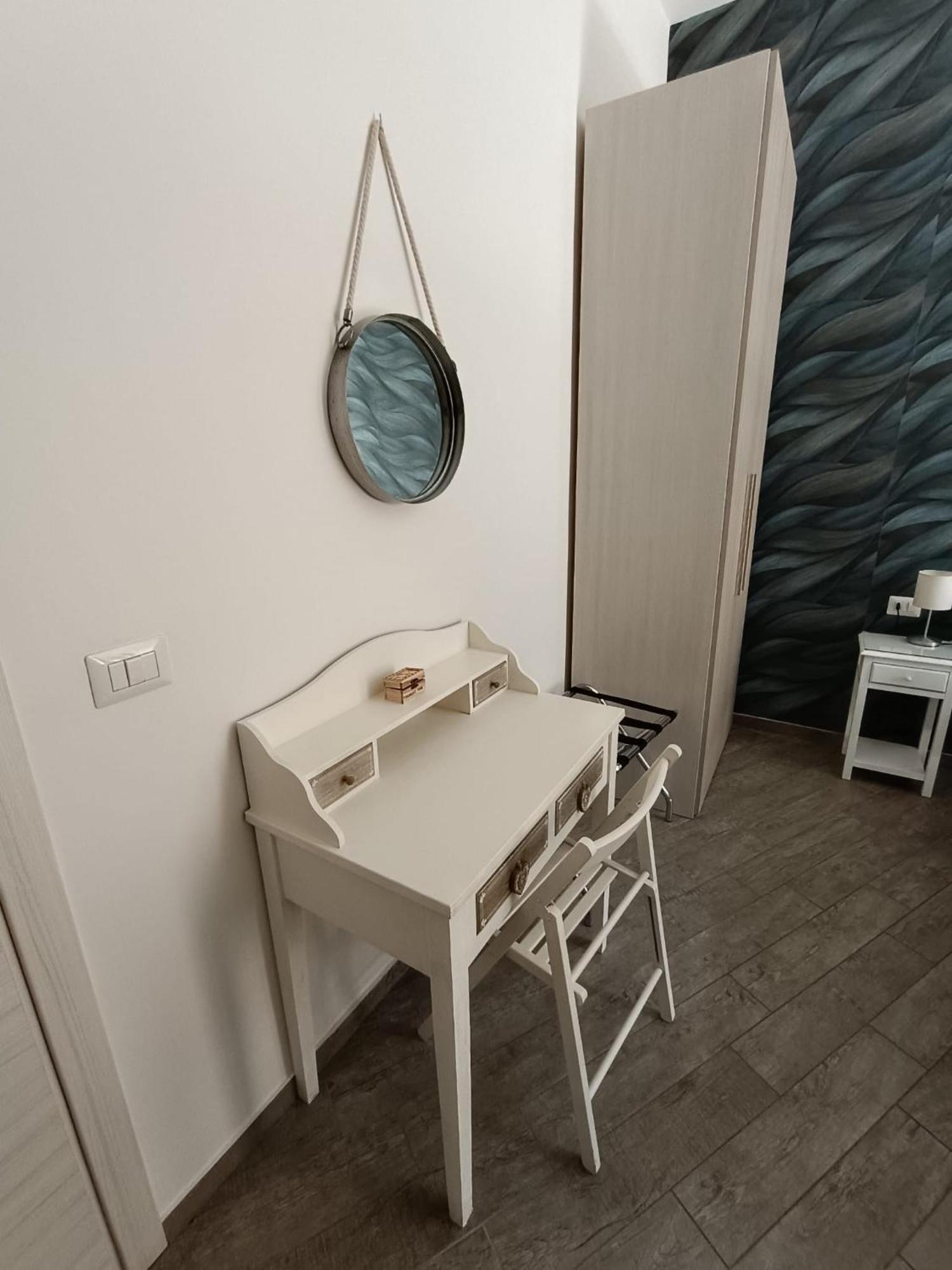 B&B Da Ary Colorful Rooms ナポリ エクステリア 写真