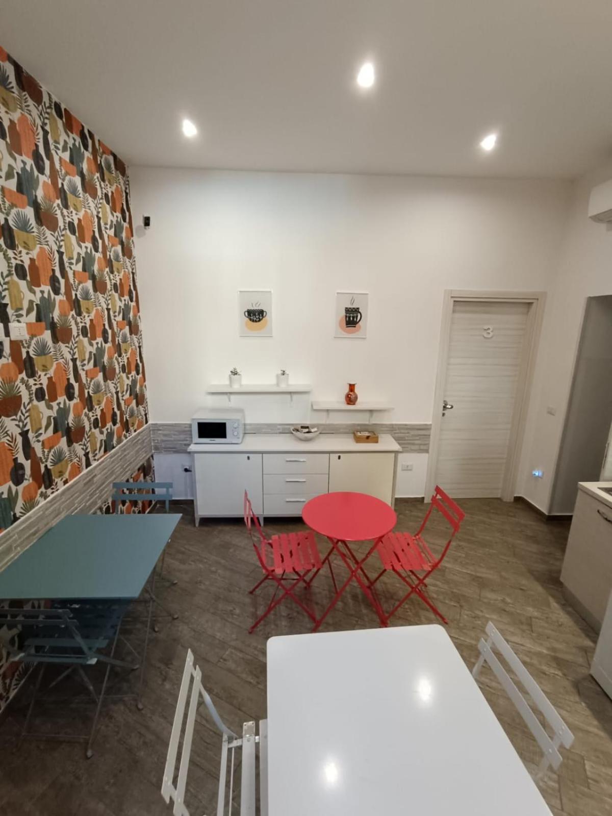 B&B Da Ary Colorful Rooms ナポリ エクステリア 写真